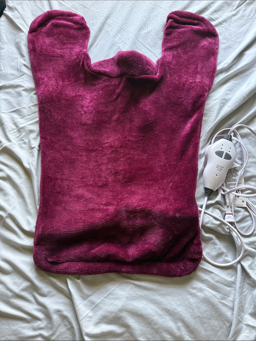 Plush Electric Heating Pad - Deep Berry